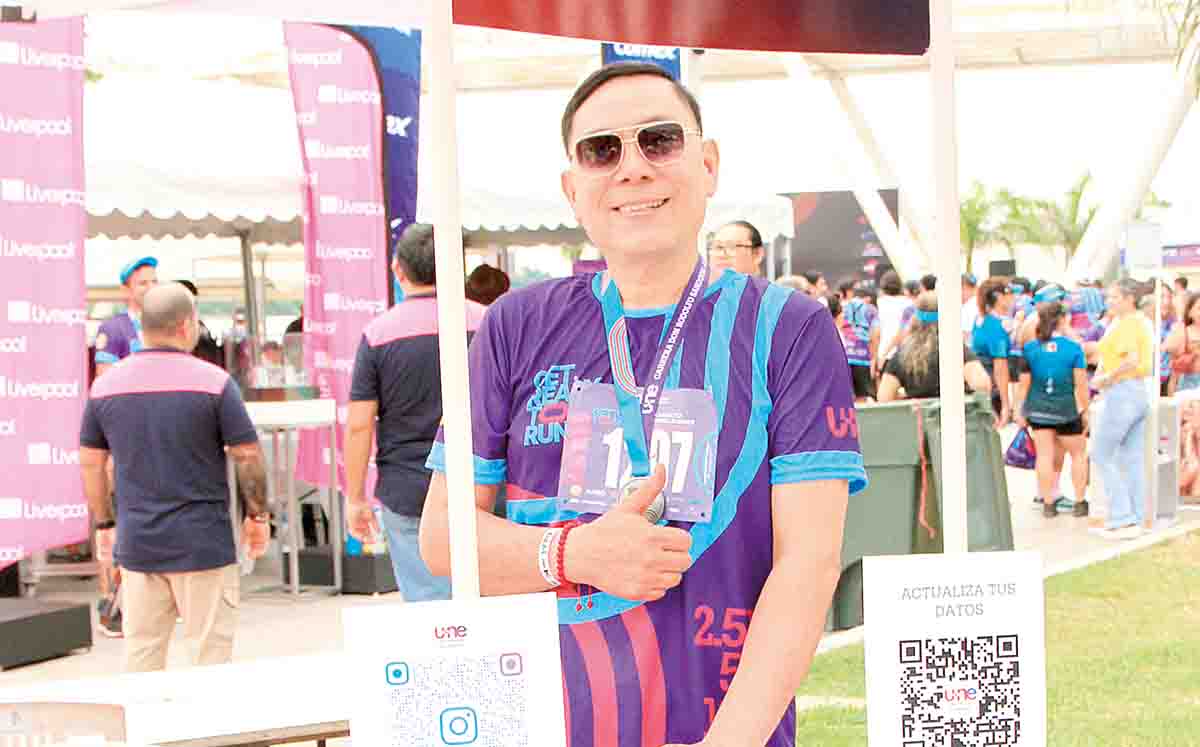 OCTAVIO MACÍAS estuvo presente en la carrera Don Rodolfo Sandoval Álvarez