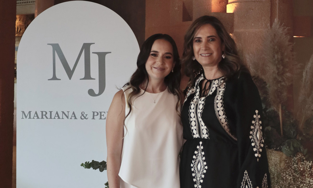 Mariana Macouzet y Maricarmen Martínez