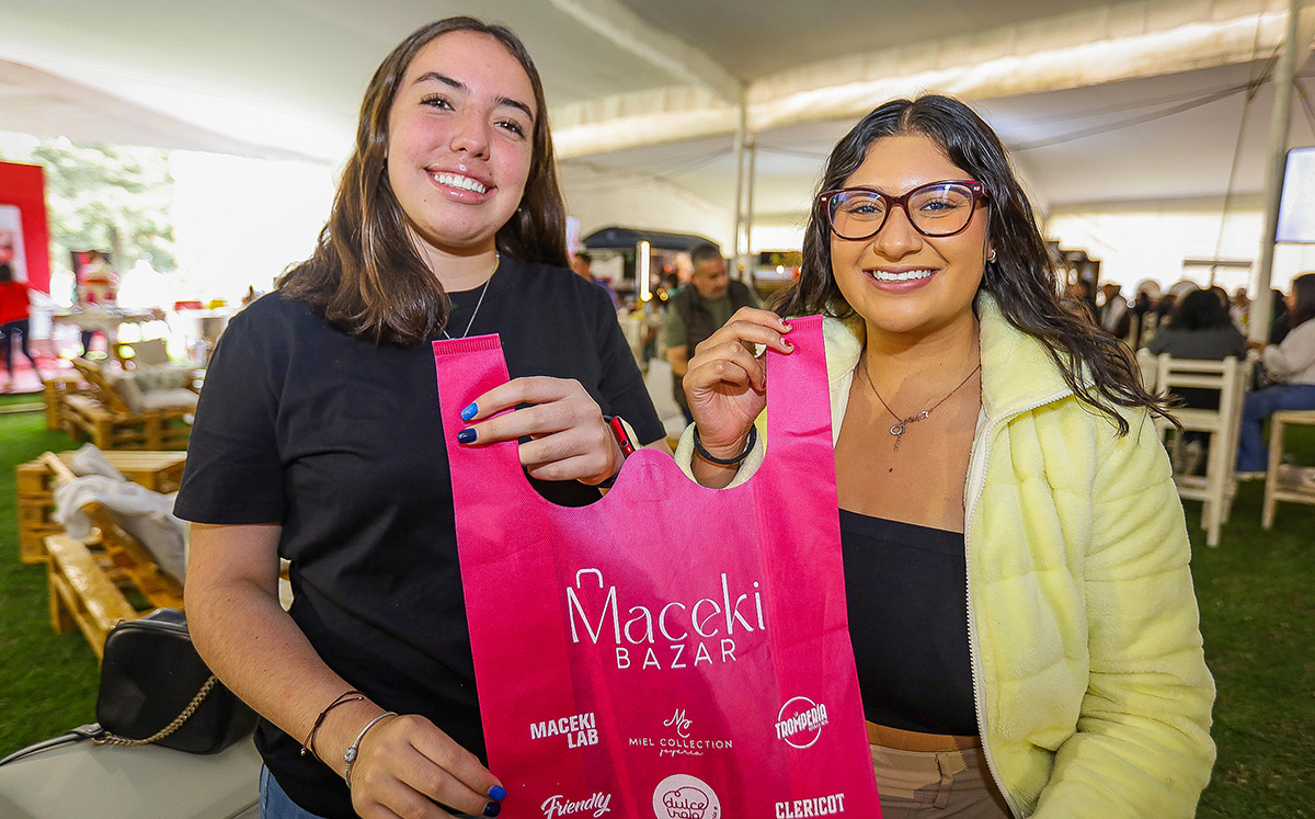 Brenda Gómez y Monserrat Ibarra (Edgar Segura / Braulio García)