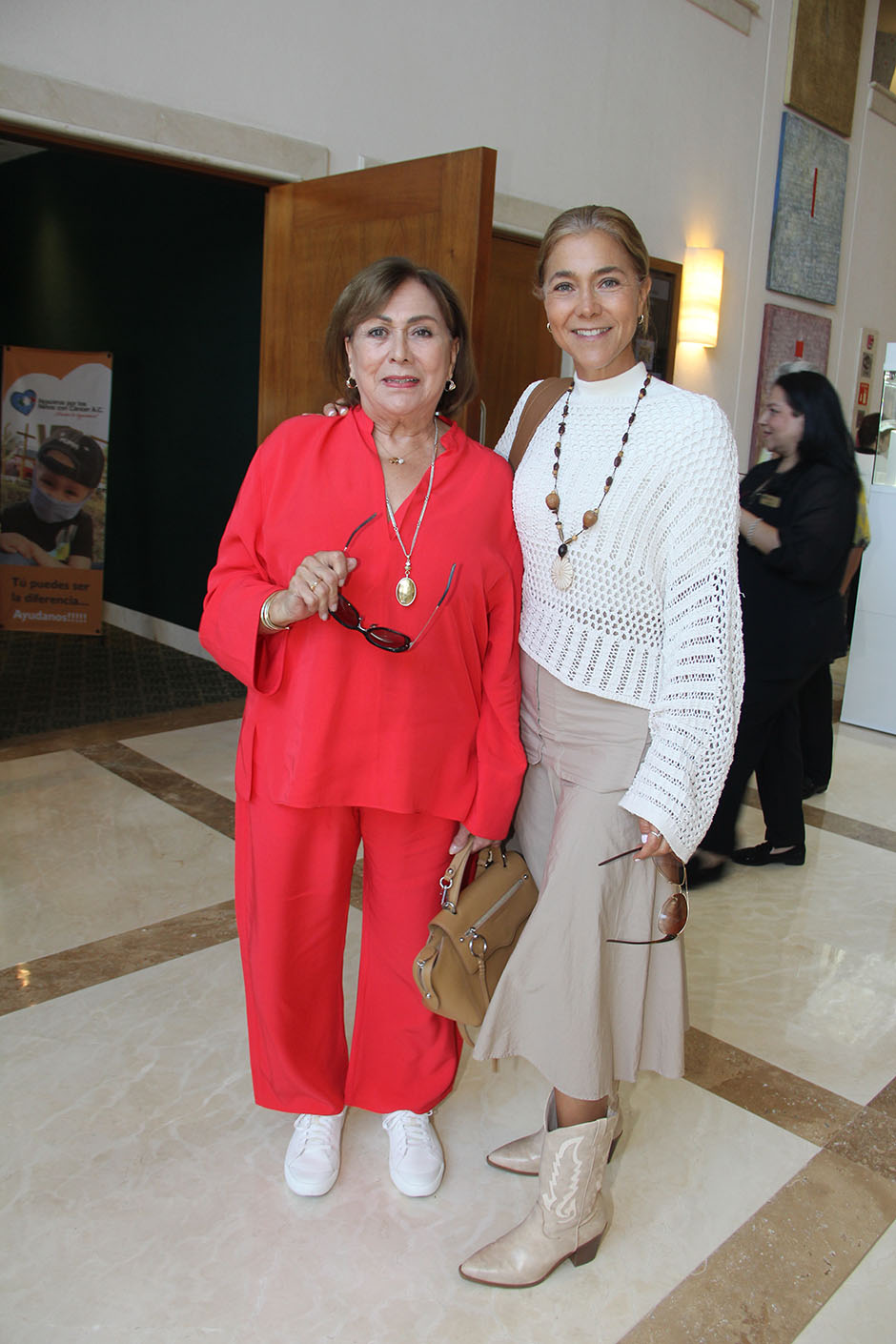 Beatriz Acevedo de Villaseñor y Karla Villaseñor