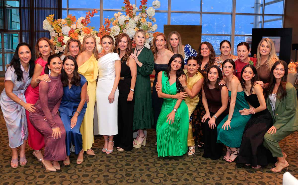 Dany junto a sus invitadas