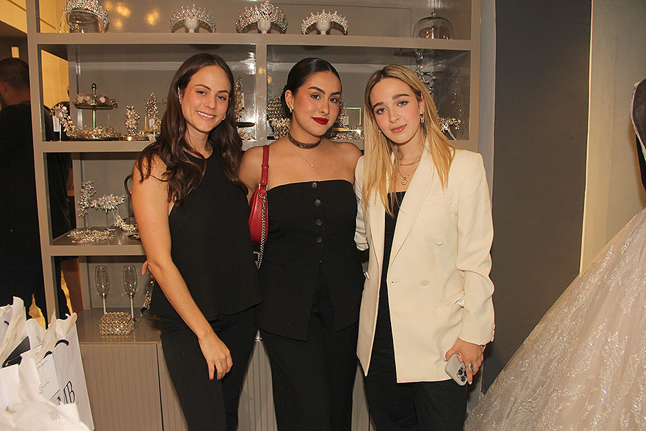 Sofy Villaseñor, Carolina Robles y Cecilia Iriarte
