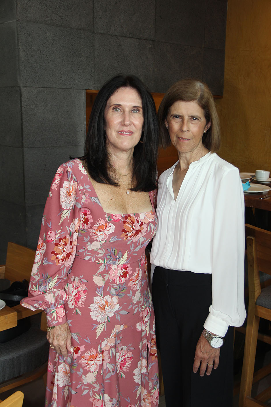 Yolanda Chávez y Gabriela Orendain