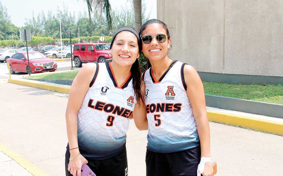 XIMENA CASTORENA Y ANGELIA ROBLES llegaron a competir en el IEST Anáhuac campus Tampico