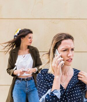 ¡Cuidado! Las llamadas ‘fantasmas’ no son lo que parecen (Freepik)