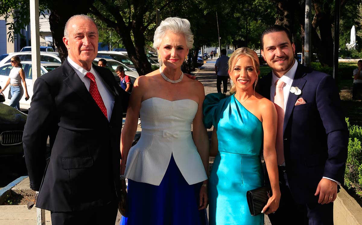 Adalberto Reiter, Ana Landa, Jimena Villarreal y Raúl de la Garza