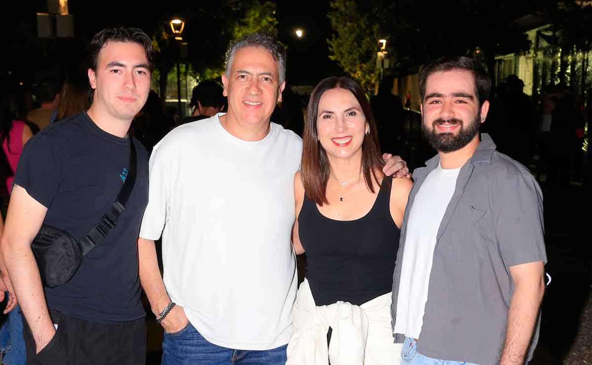 Bruno Carnevali, Oscar Carnevali, Elisa García y Emiliano García / Fotos: Daniel Saldívar