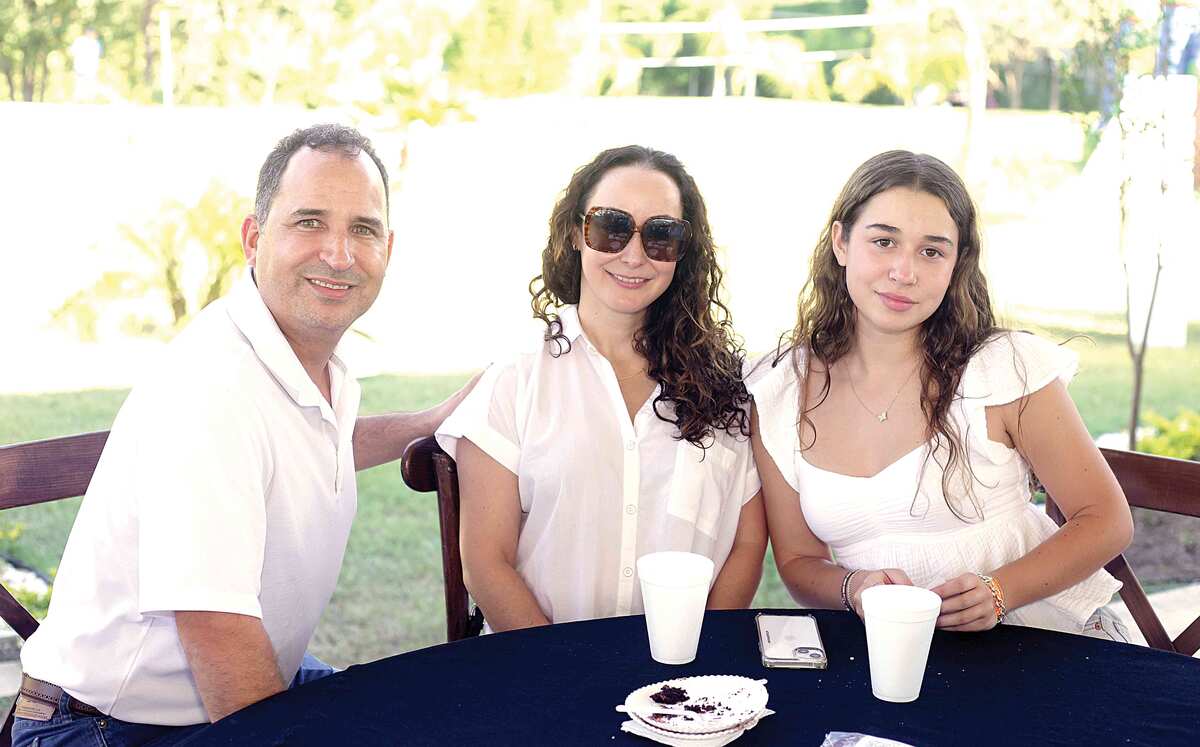 Eduardo Plancarte, Paty Gracia y Sofía Plancarte