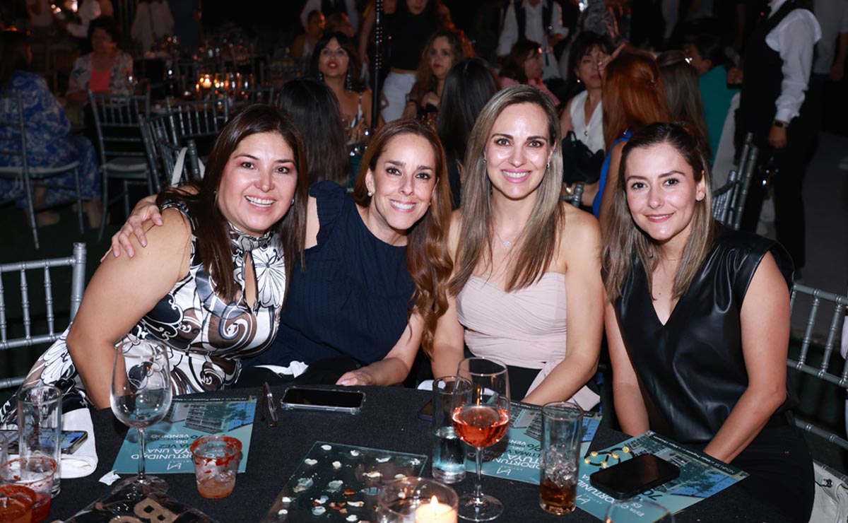 Erika, Paulina, Ale y Grace