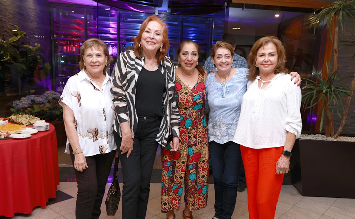 Graciela, Nancy, Gabriela, Marina y Laura