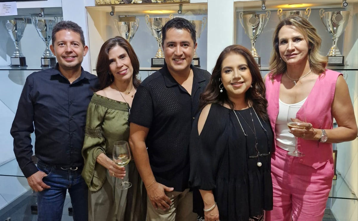 Mario, Angélica, Guillermo, Emilú y Claudia