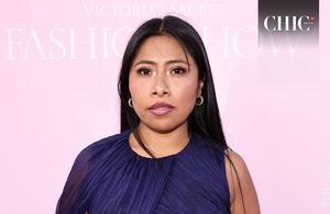 Yalitza Aparicio roba cámara en el Victoria's Secret Fashion Show 2024 (Foto: Getty)