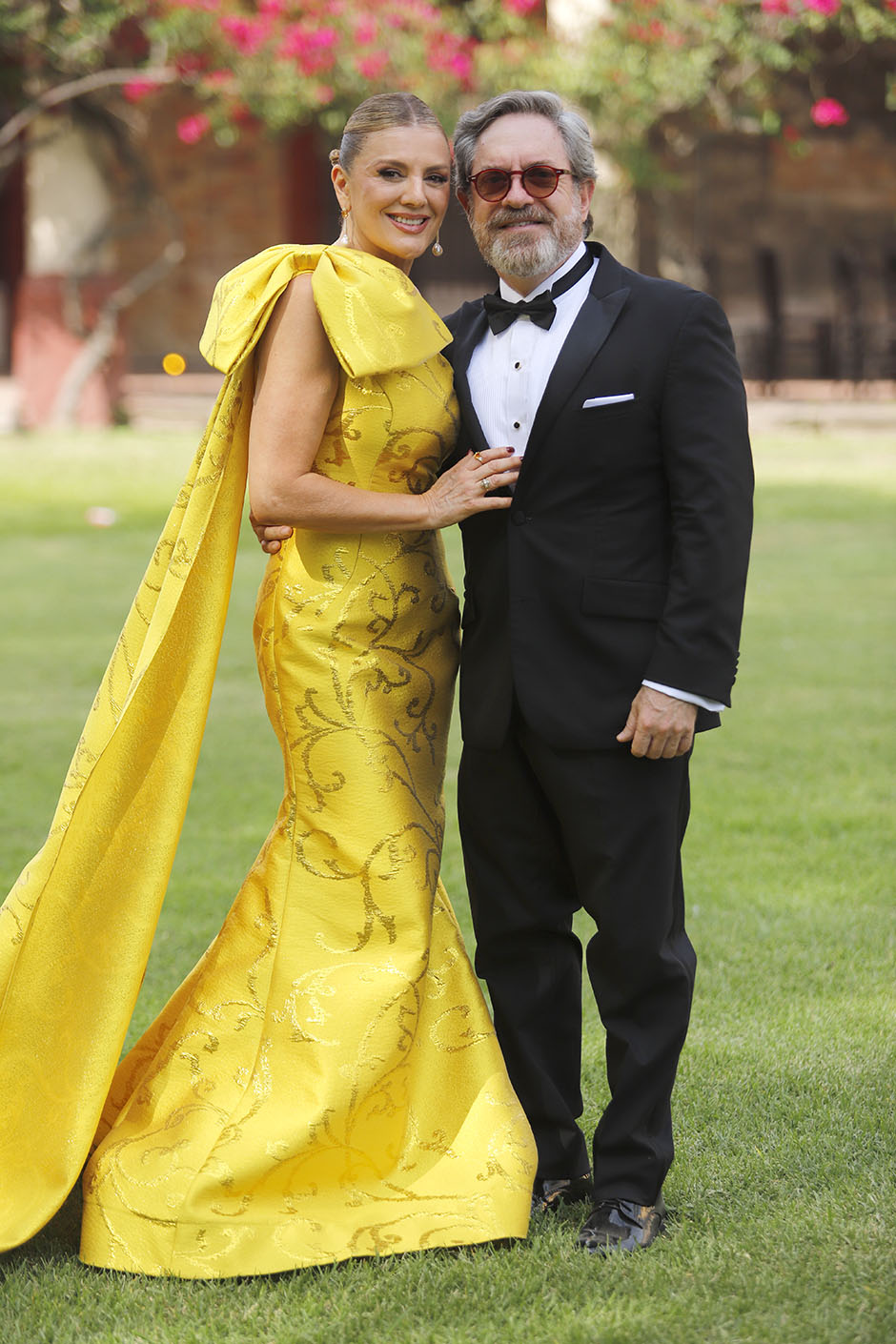 03 Papás de la novia. Eduardo Caccia y Gabriela Sánchez