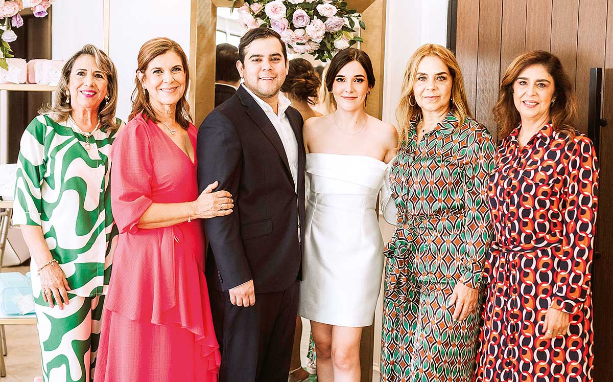 ANGÉLICA DRAGO, MANUEL VAZQUEZ, ALEJANDRA ACUÑA, SOFÍA JUÁREZ Y GABRIELA CORONADO llegaron con sus mejores outfits