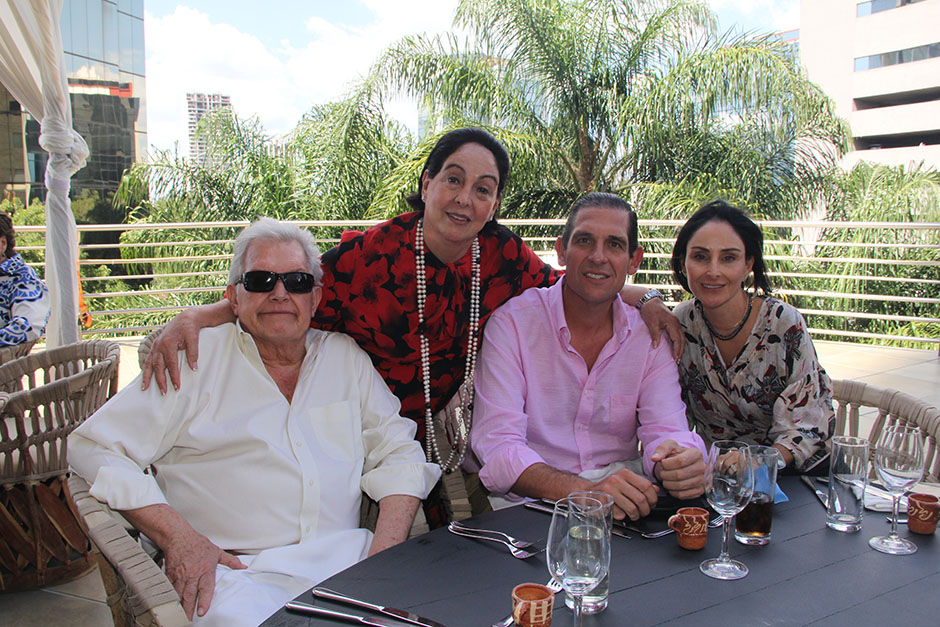 Eduardo Cordero, Rocío Rodríguez, Eduardo Cordero y Mariana Vértiz.