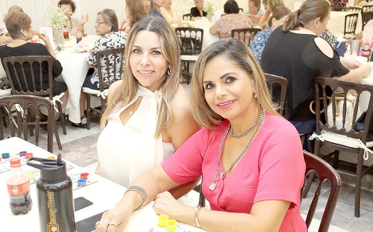 Asistencia llegaron puntuales al salón Rosimar