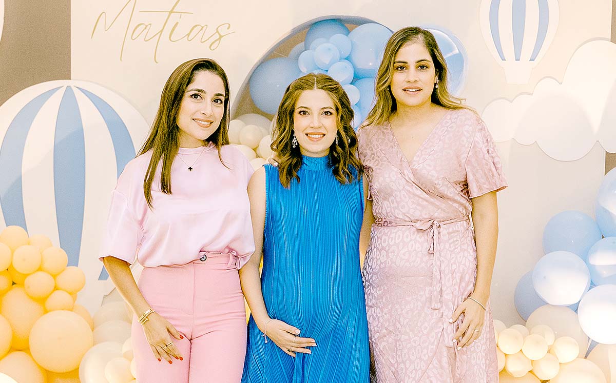 AMY ESCAMILLA, MARIANGELA DE ILLOLDI Y VALERIA VOGEL
