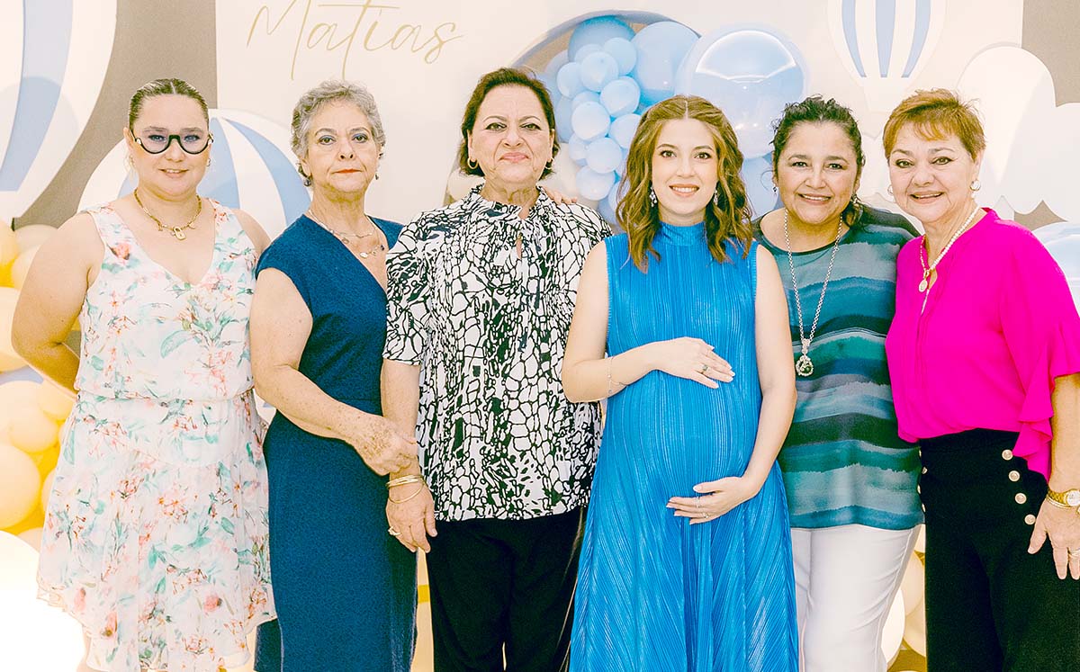 NIDIA MARTÍNEZ, ACACIA SALDÍVAR, BLANCA SALDÍVAR, MARIANGELA DE ILLOLDI, MAYRA REYES Y ALMA SALDÍVAR