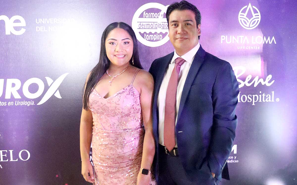 ARLET TORRES Y HOSMAN CANCINO llegaron con sus mejores outfits a Central Andalina