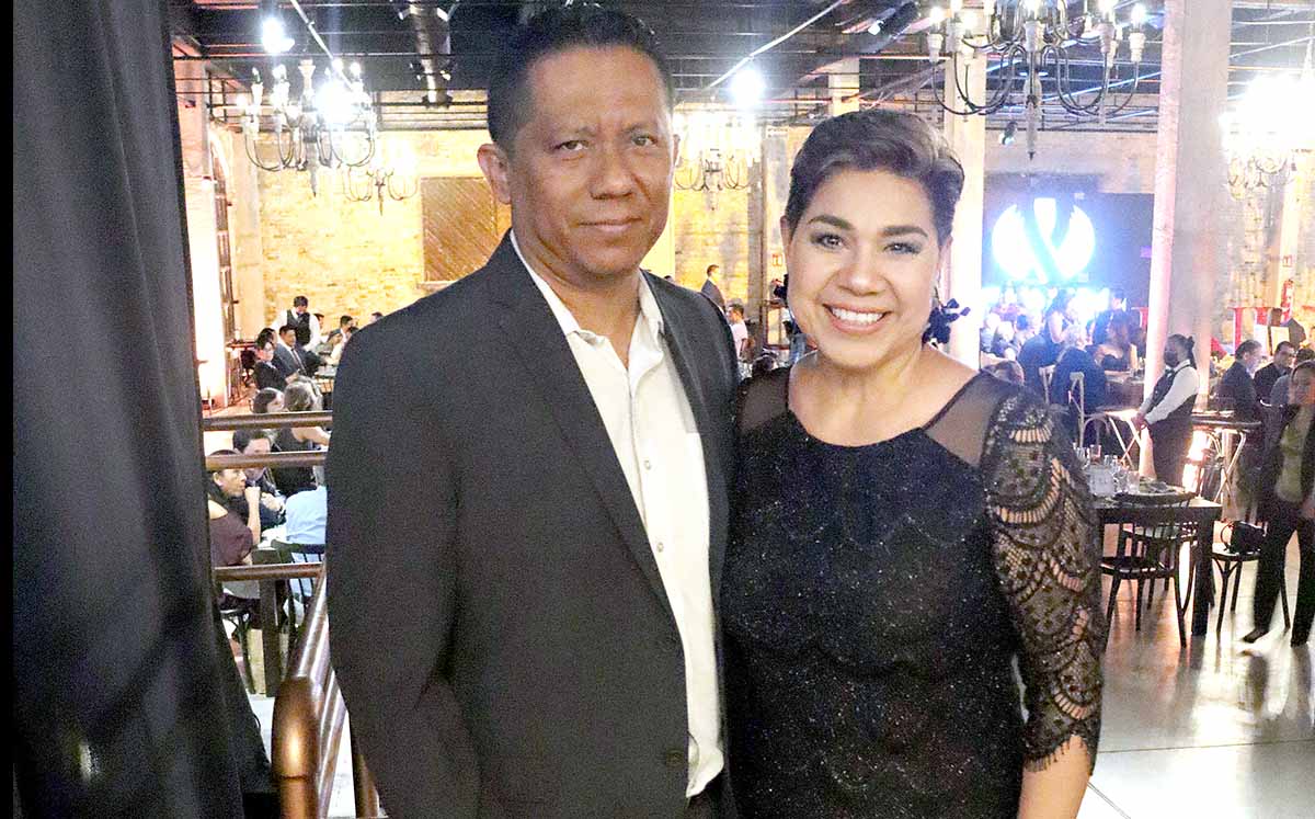 ERIK VELASCO E IRENE MARTÍNEZ llegaron con sus mejores outfits a Central Andalina