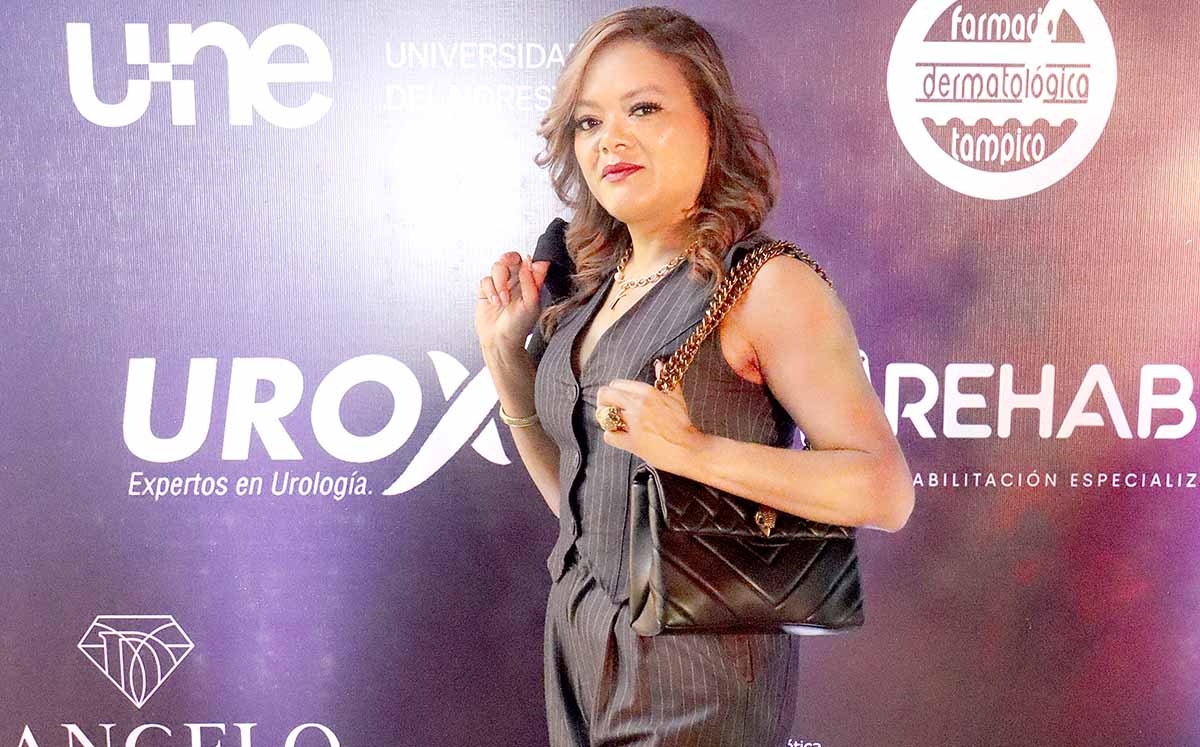 KARLA RIVERA llegó con su mejor outfit a Central Andalina