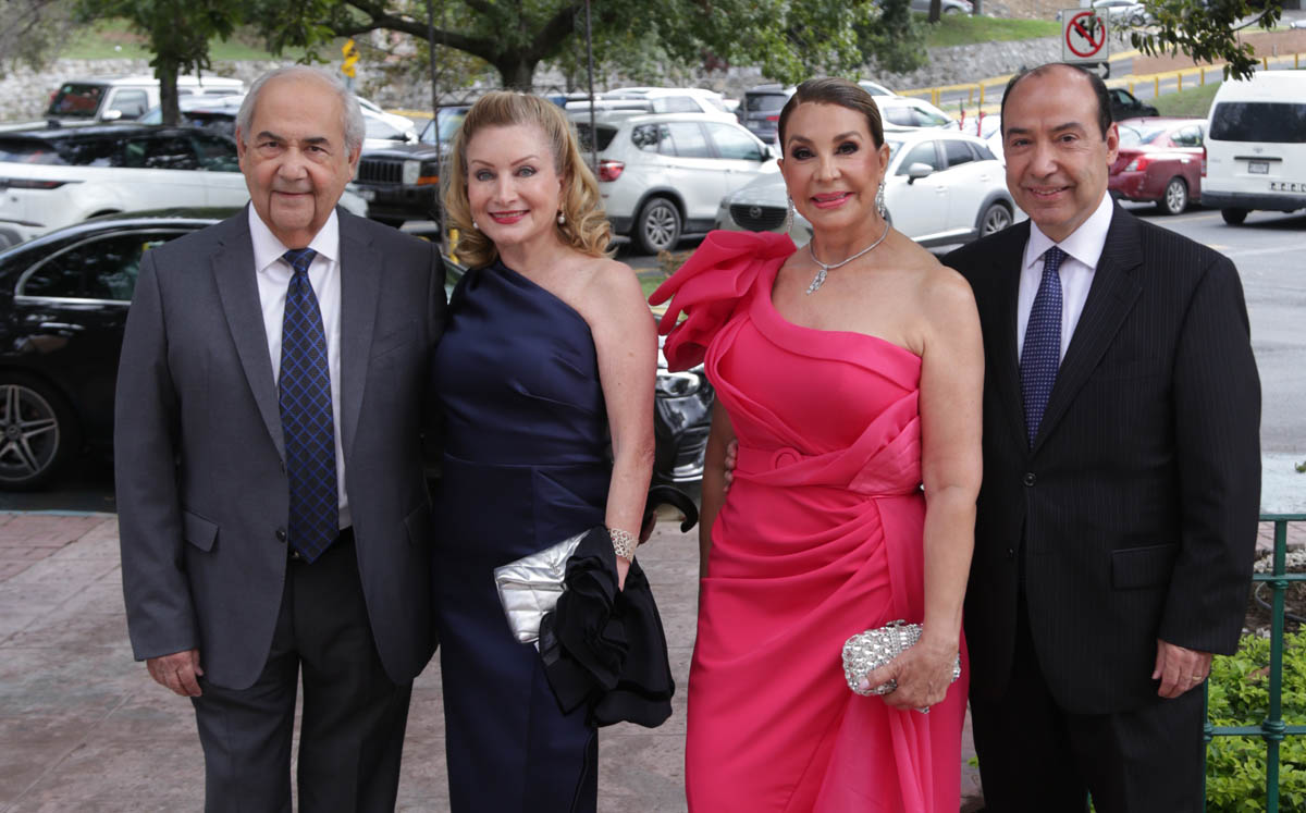 Fernando Reyes, Margarita De la Maza, Sandra Ruiz de Treviño y Javier Treviño
