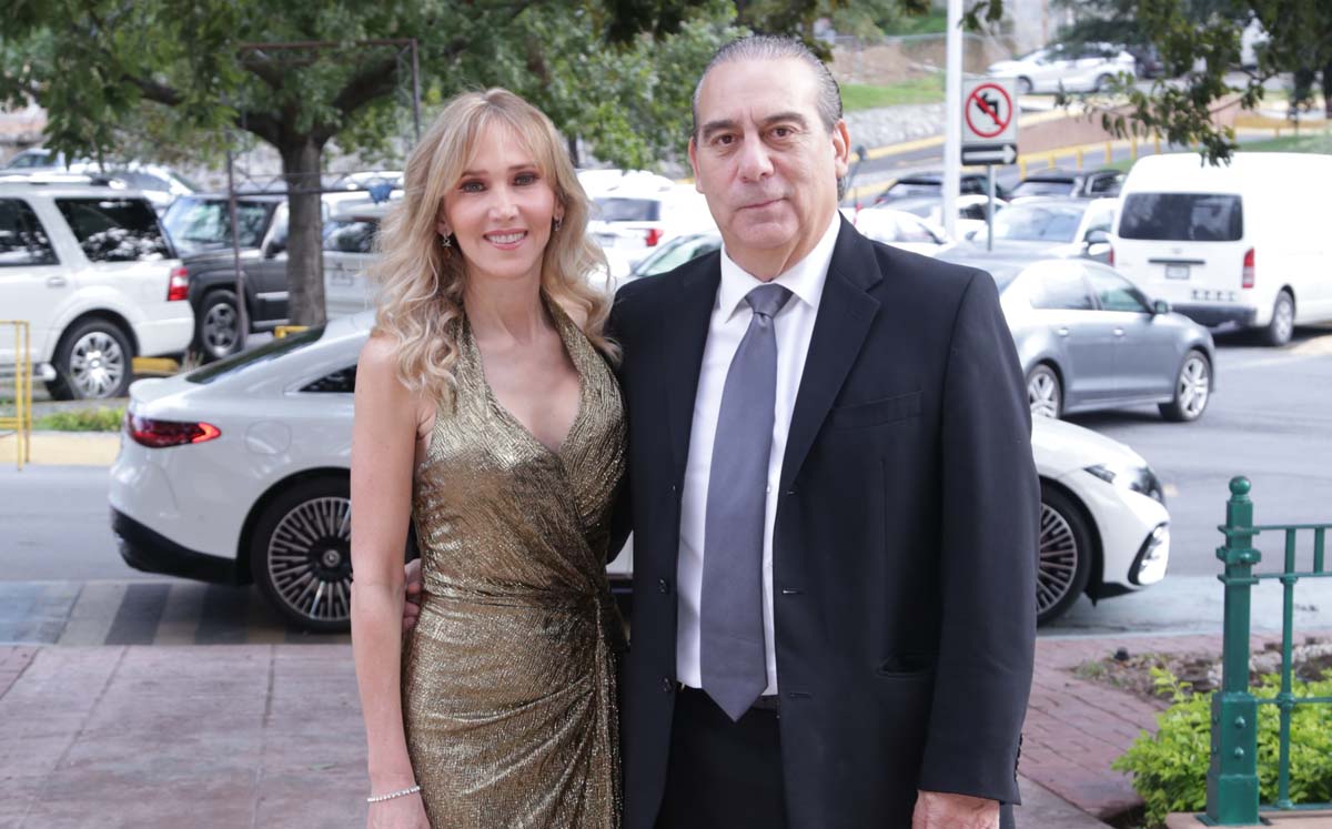 Lorena Gutiérrez de Garza y Alberto Garza