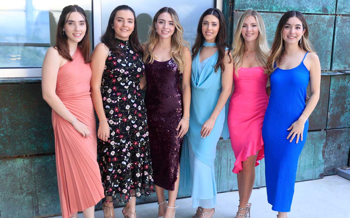 Paola Kalionchiz, Camila Kalionchiz, Valeria Serrato, Nicole Bardawill, Mariana Kalionchiz y Corde Serrato