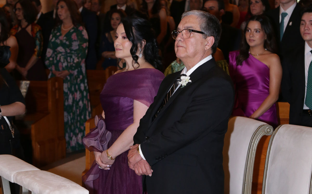 PAPÁS DE LA NOVIA. Érika Serrato y Sergio Villarreal