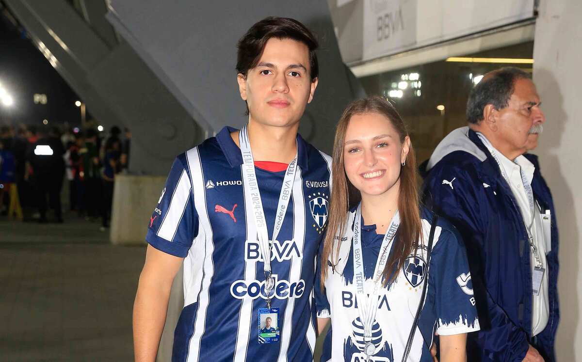 Víctor González y Mónica Ferrara