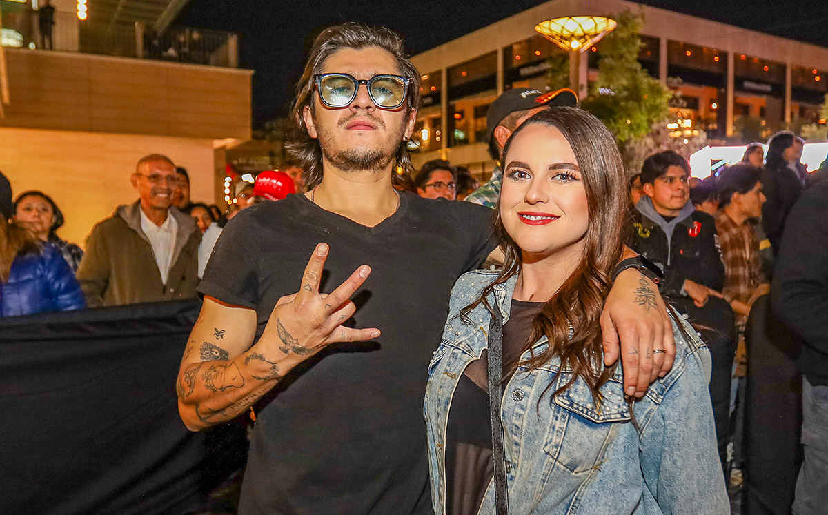 Román Ugarae y Paola García (Edgar Segura)
