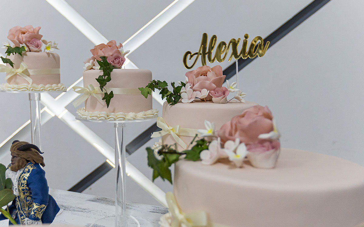 Alexia Abasolo celebró sus XV años (Edgar Segura / Braulio García)