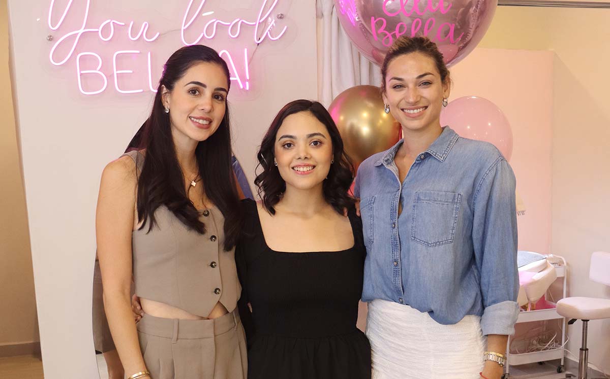 ANA BEATRIZ LEAL, ALEJANDRA SALAZAR Y ANA VICTORIA GÓMEZ