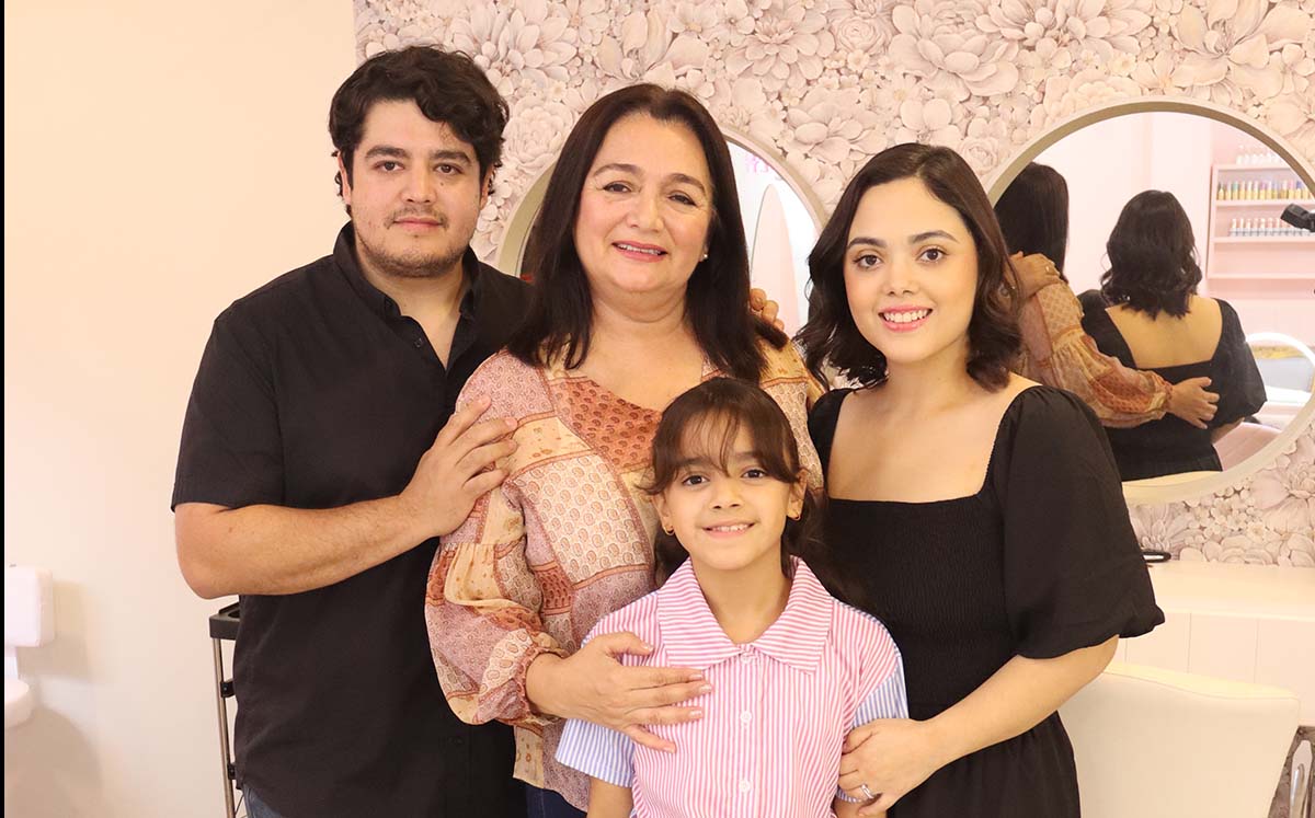 RODRIGO PICHARDO, MARISA ÁGUILA, ALEJANDRA SALAZAR, VALENTINA PICHARDO