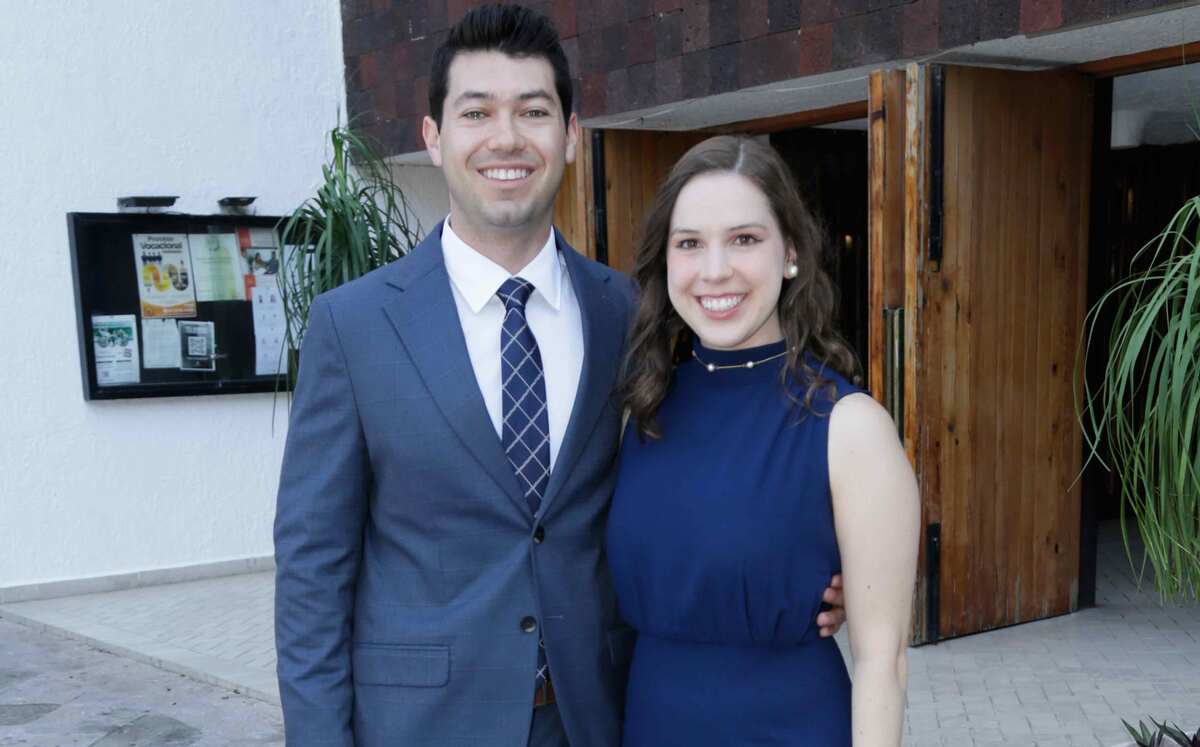 Alfonso Estrada y Lesly Manzanera
