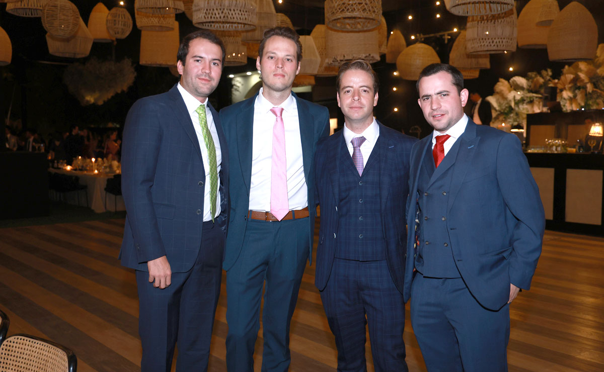 Javier, Gabriel, Fernando y José Luis