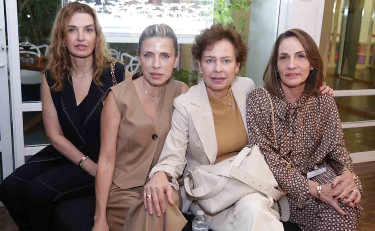 Mavy DE  Zambrano, Verónica de Milmo, Fernanda Elizondo de De la Garza e Isabel Ruenes de MartÍn / Fotos: Roberto Alvarado