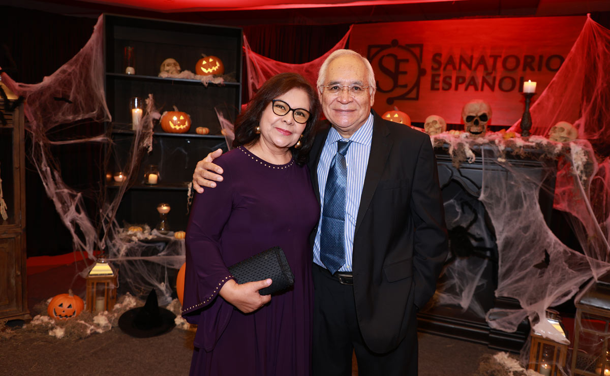 Rosa Elia y Marcial