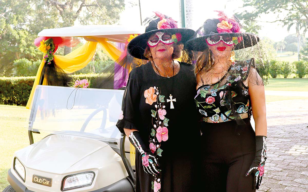 ALICIA DE LEAL Y ANDREA LEAL nos enamoraron con sus disfraces