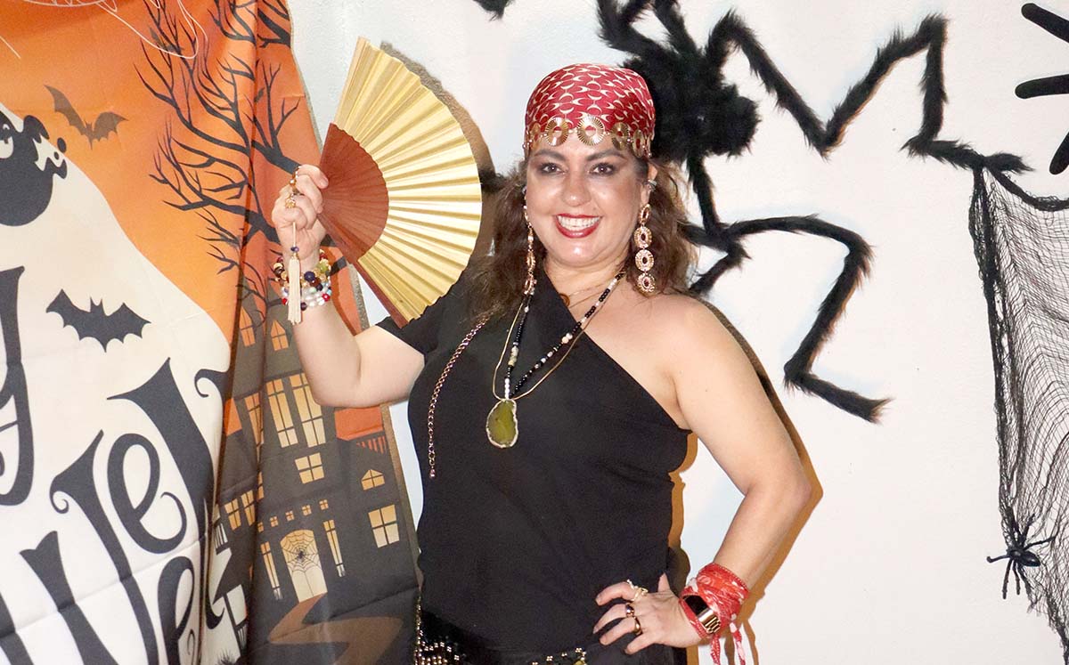 HEDI SALIVA nos regaló su mejor sonrisa en la Noche de Brujas