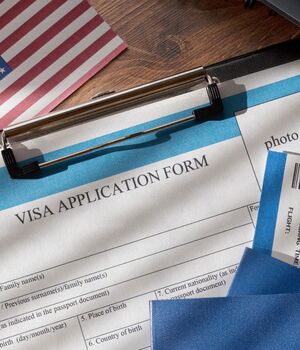 Las ciudades donde es más rápido sacar tu visa americana (Freepik)