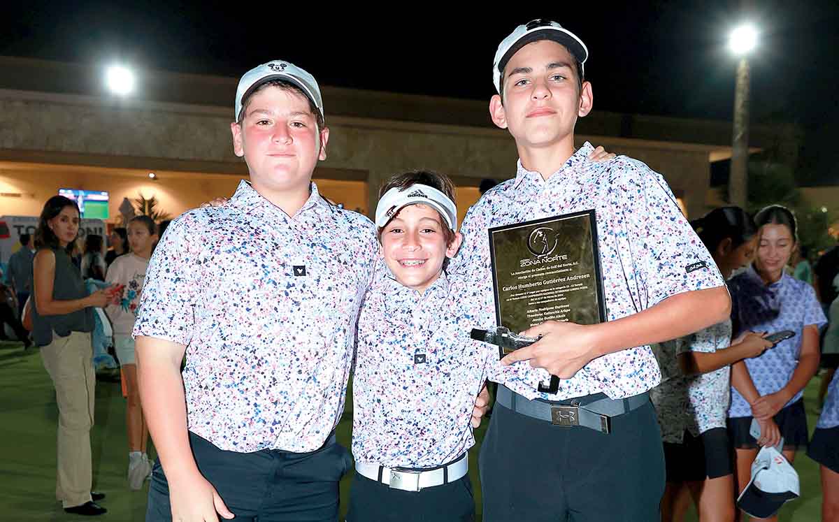 DIEGO LACAVEX, ALEJANDRO DEUTSCH Y CARLOS GUTIÉRREZ felices en la primera etapa del torneo
