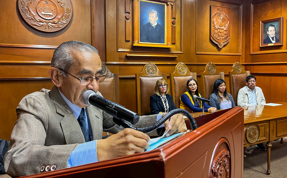 Toma de protesta de la nueva mesa directiva de ARGVT