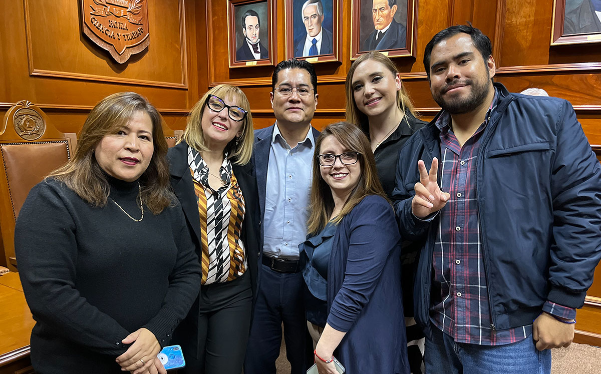 Toma de protesta de la nueva mesa directiva de ARGVT