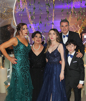 01 Buby Jiménez, Oralia Rodríguez, Juan Pablo Álvarez, Sofía Álvarez y Juan Pablo Álvarez Jiménez