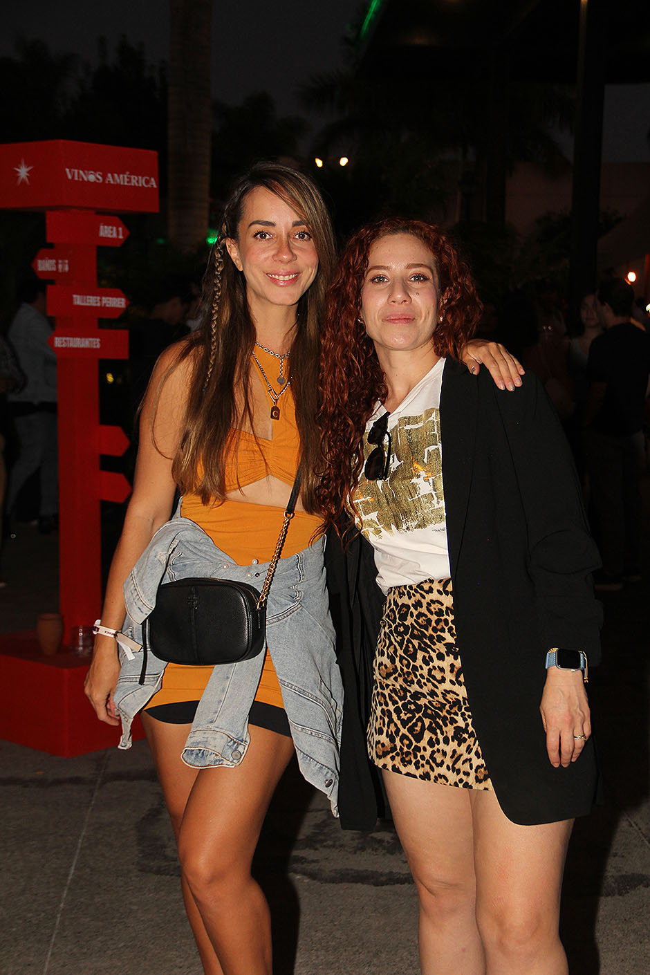 Claudia Medina y Marina Ibarra