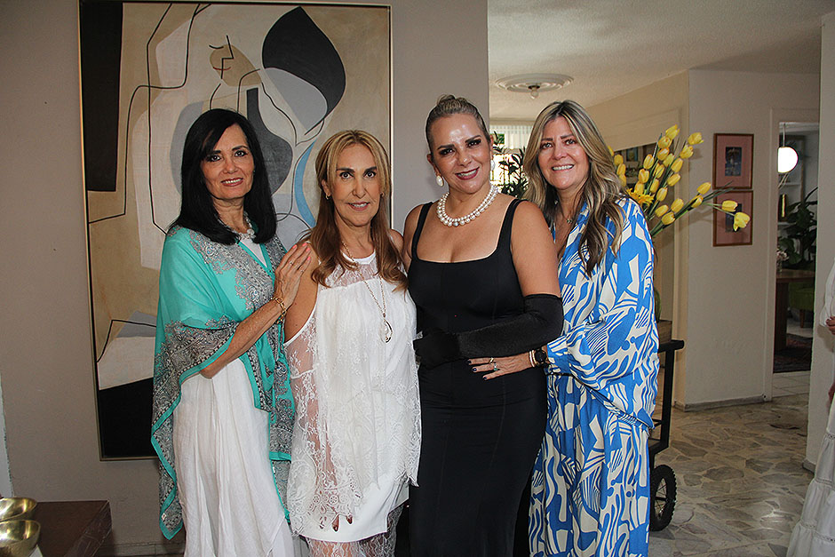 Lorena Hecht, Gaby Enríquez, Esther Cisneros y Lety Sahagún
