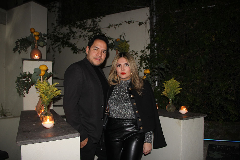 Adrian Cárdenas y Lucía Ochoa.