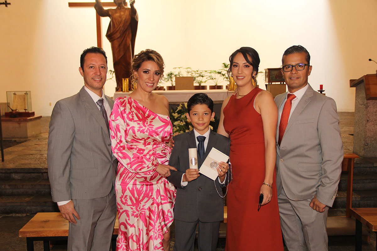 01 David Urrea, Marcela González, Sebastián Urrea, Verónica Goette y Juan Manuel Maldonado