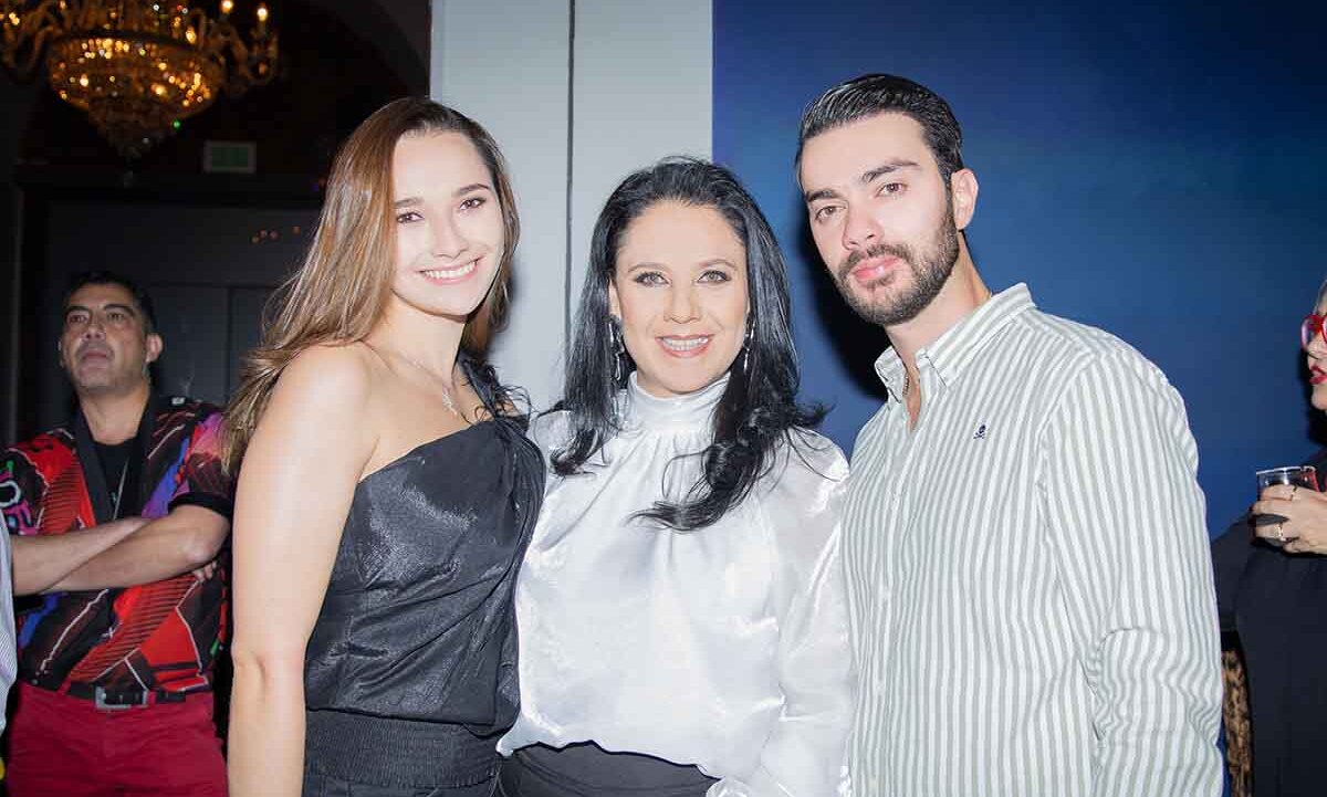Claudia Mandal, Claudia Mavi y Abraham Forcelleda